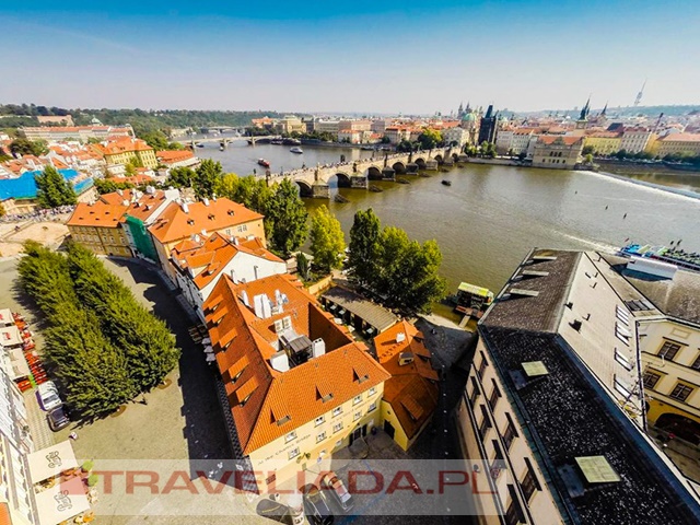 Charles Bridge Palace